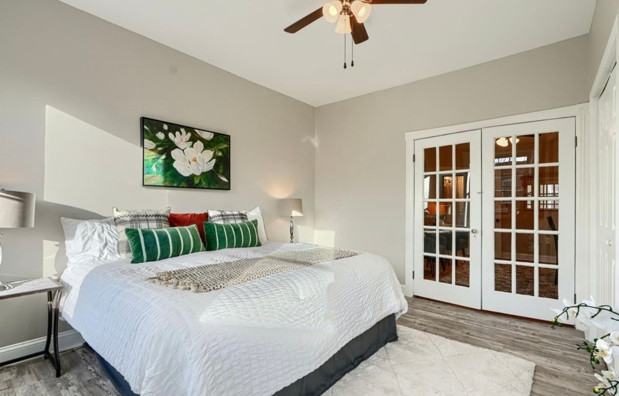 Building Photo - 627 S Eaton St