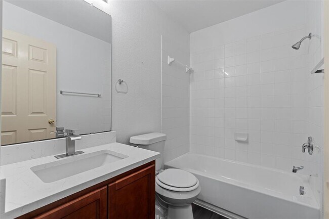 Building Photo - 11205 Burton St