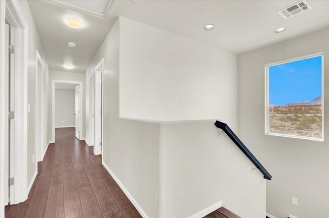 Building Photo - 6909 Graceful Cloud Ave