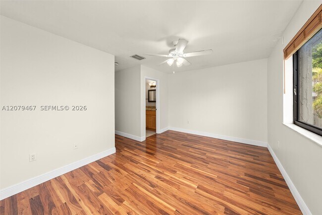 Building Photo - 10629 SW 113th St
