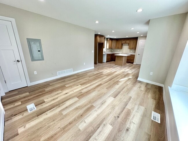 Building Photo - 1284/1284A N 68th Street