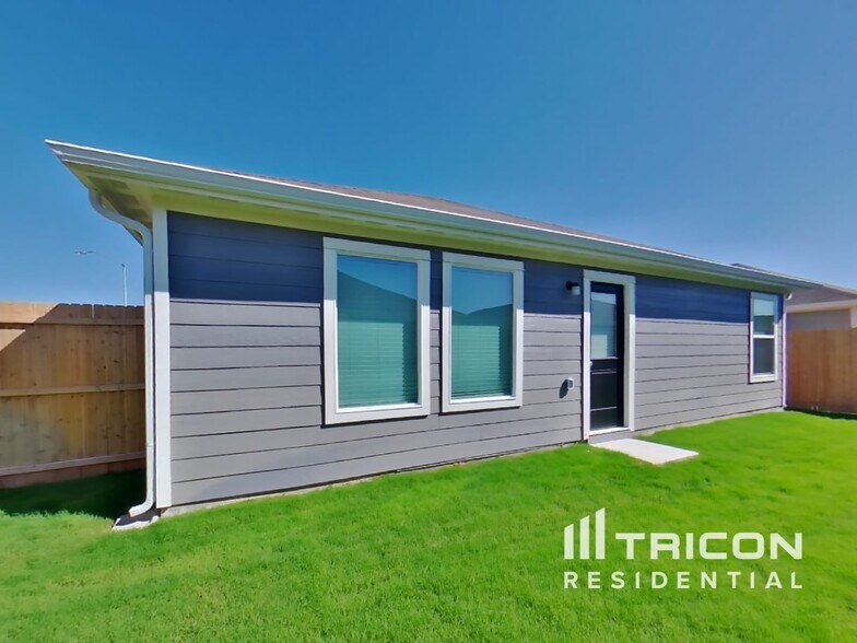 Building Photo - 11859 Mancos Trl