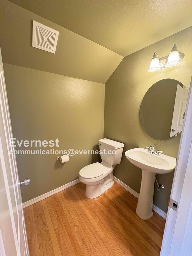 Building Photo - 8833 NE 178th St