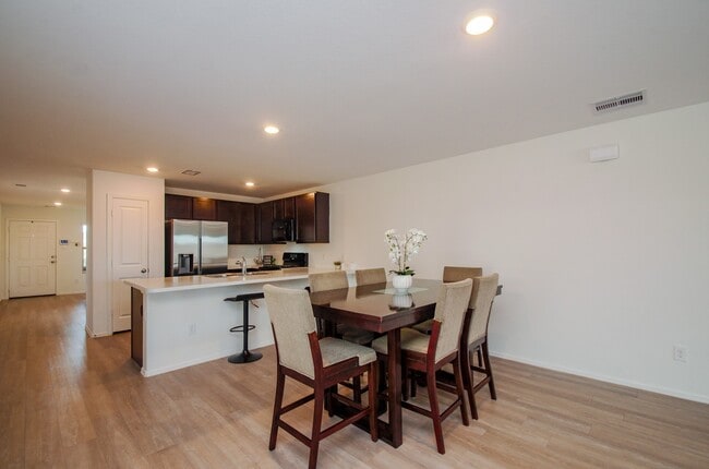 Building Photo - 4355 Palmetto Grv Ln
