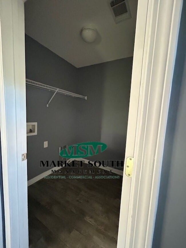 Building Photo - Waverly Subdivision