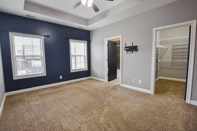 Building Photo - Pet Friendly Four Bedroom!