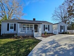 Building Photo - Lots of Extras with this 3 BR!