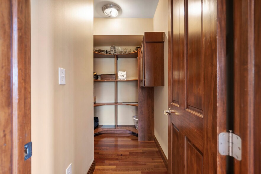 Building Photo - 11589 Ember