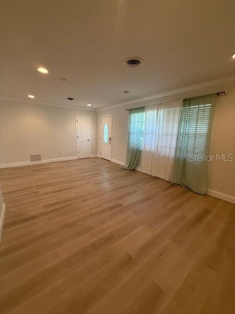 Building Photo - 3856 Tarpon Rd