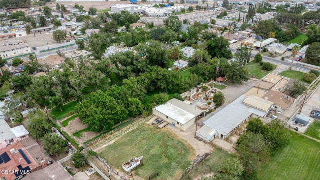 Building Photo - 7716 Wenda Dr