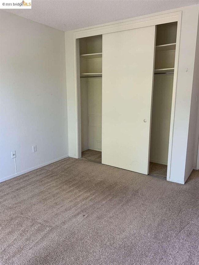 Building Photo - 2601 College Ave