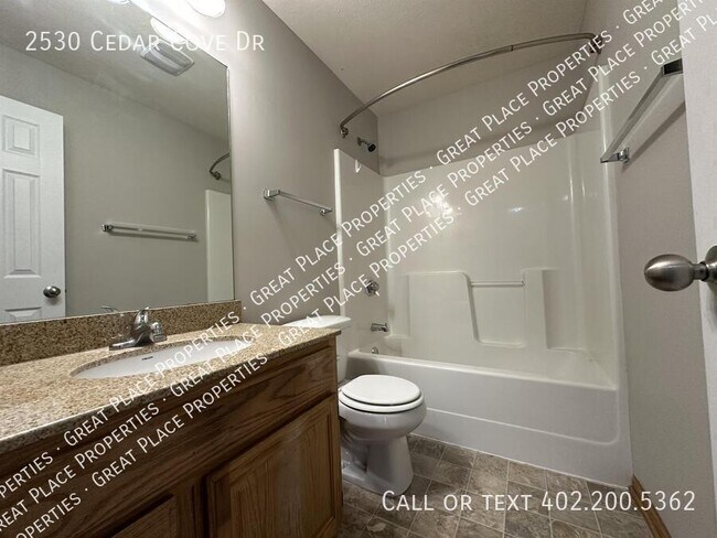 Building Photo - 2530 Cedar Cv Rd