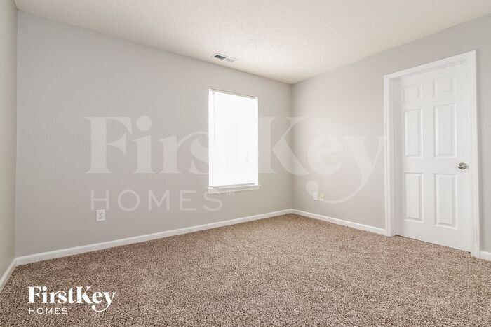 Building Photo - 10256 Clear Sky Dr