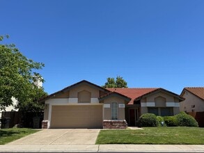 Building Photo - 1422 Lorimer Way