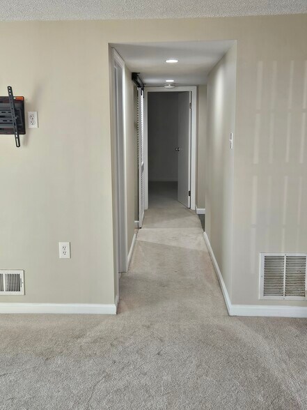 Hallway to Bedroom, Den, Kitchen and dining - 3503 Dunnington Rd