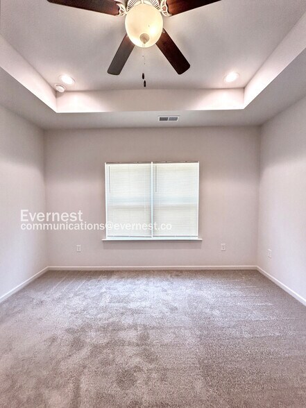 Building Photo - 1013 N Boyce St