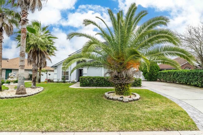 Building Photo - 1651 Hawkins Cove Dr W