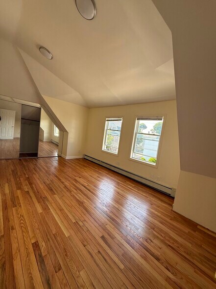 Building Photo - 53 Malden St