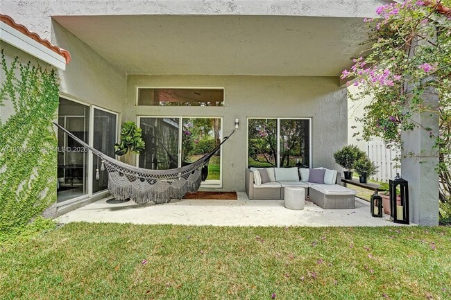 Building Photo - 648 Sand Creek Cir