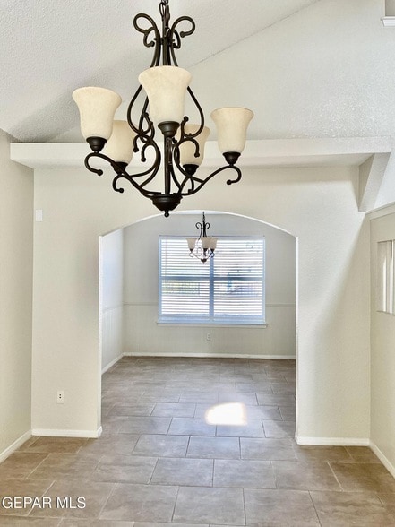 Building Photo - 7369 Luz De Lumbre Ave
