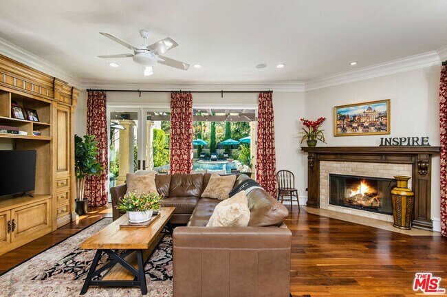 Building Photo - 24908 Bella Vista Dr