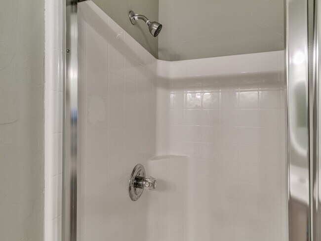 Building Photo - 2044 Sq. Ft. Home- Gated Community with a ...