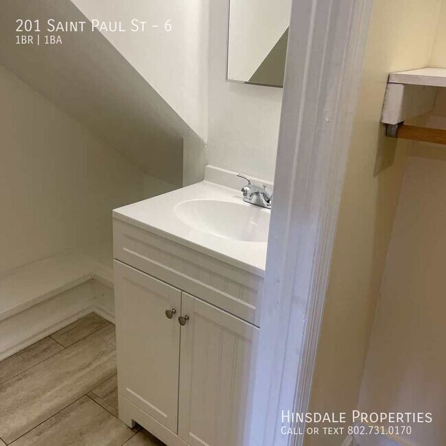 Building Photo - 201 Saint Paul St