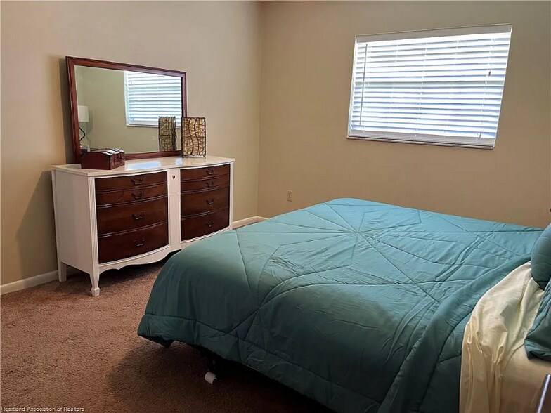 Building Photo - 5461 Placid Lakes Blvd