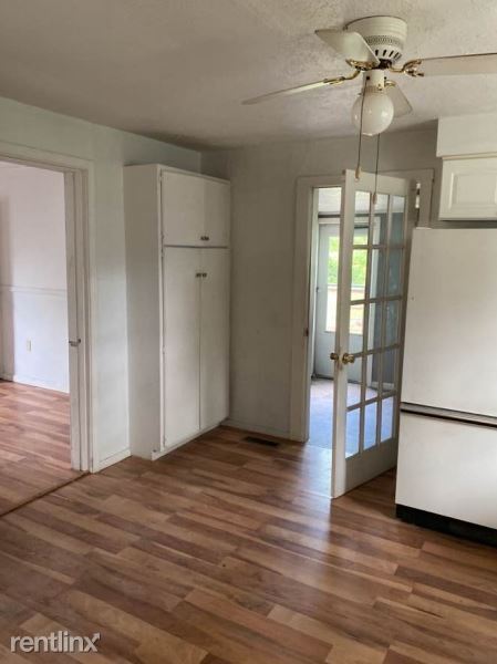 Building Photo - 3 br, 1 bath House - 907 W Webster St