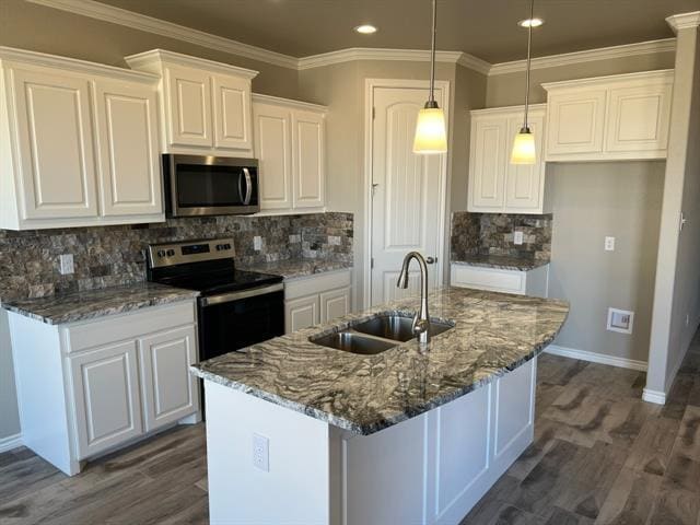 Building Photo - 554 Calla Lily Wy