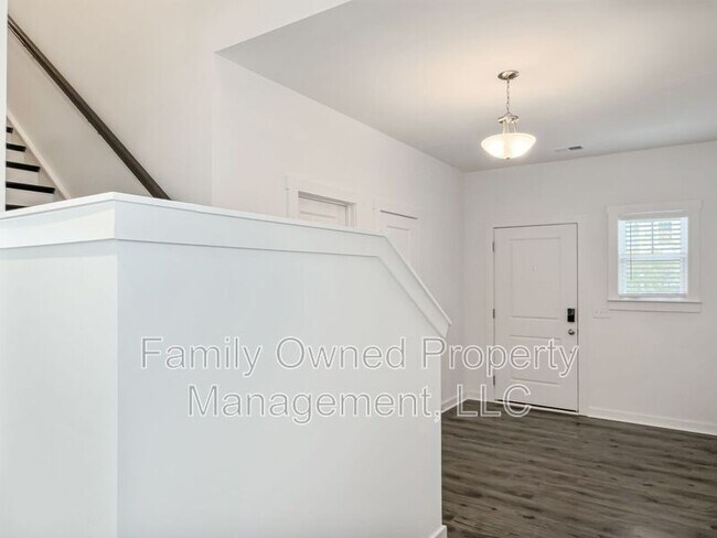 Building Photo - 187 Surfbird Rd