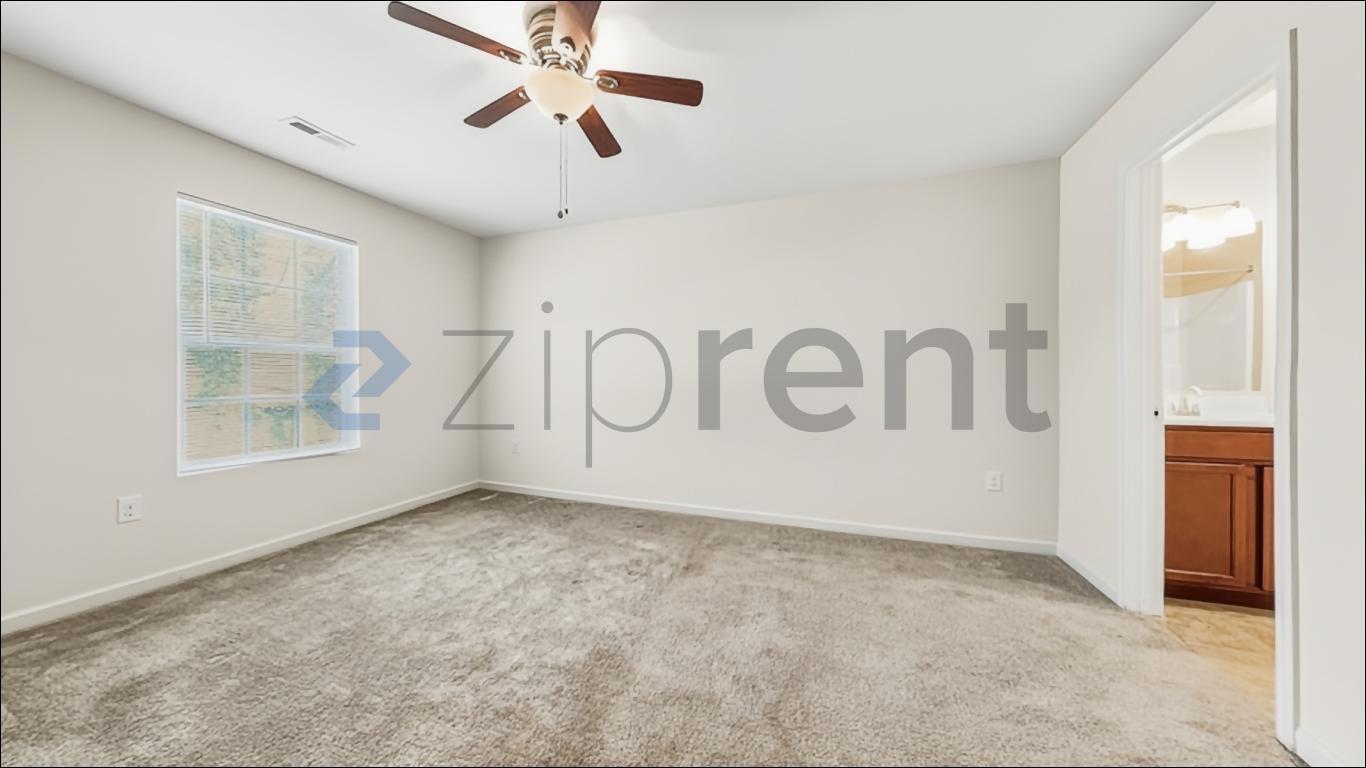 Building Photo - 5200 Heins Rd NE