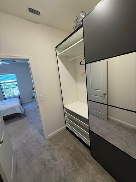 Building Photo - 2317 Litchfield Lp