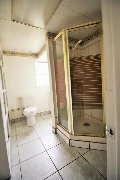 Building Photo - 521 20th St SW