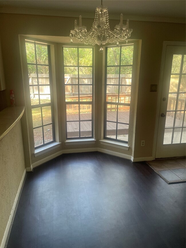 Building Photo - 43 N Pathfinders Cir