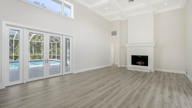 Building Photo - 6706 Oakmont Way