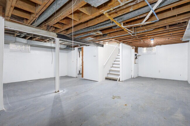 Building Photo - 11222 Wayburn St