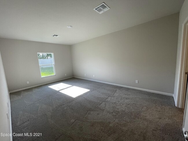 Building Photo - 655 Boughton Way