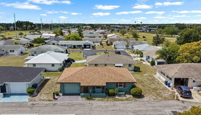 Building Photo - 706 W Brockton Pl