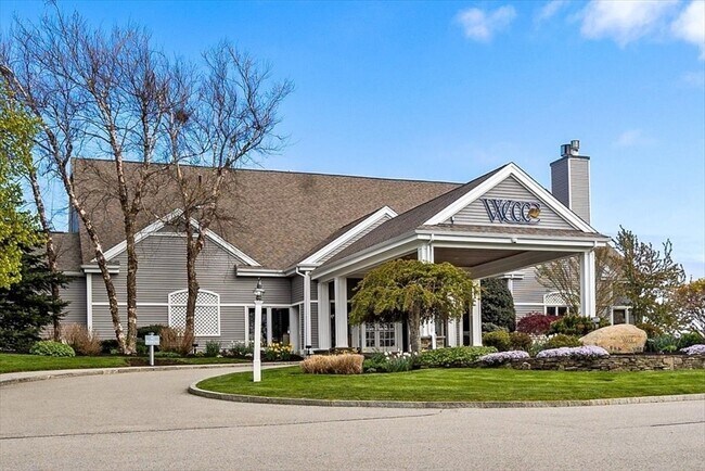 Building Photo - 561 White Cliffs Dr