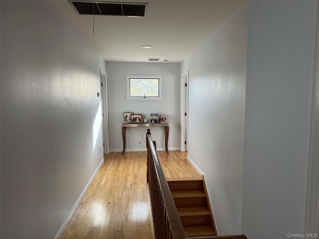 Building Photo - 106 Madison Rd