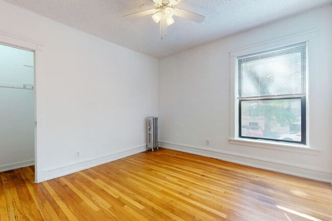 Floorplan - 5339-5345 S. Woodlawn Avenue