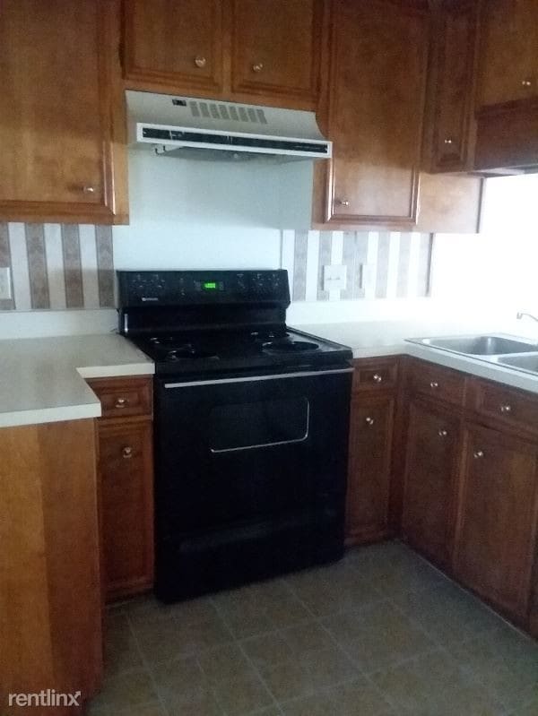 Building Photo - 2 br, 2 bath Townhome - 135 Colony Sq