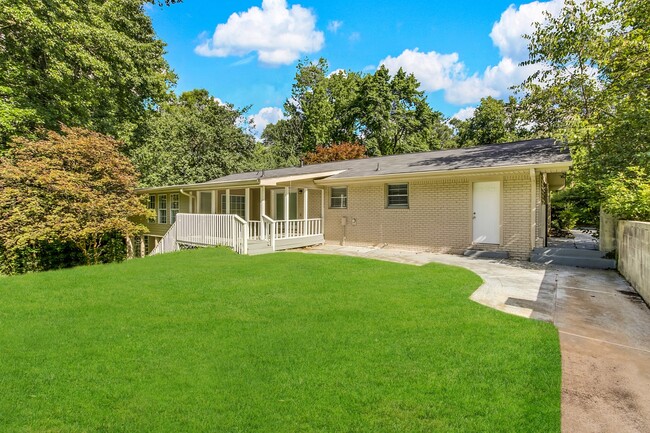 Building Photo - 8596 Timber Lane Dr