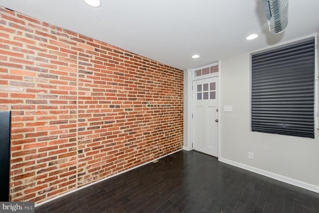 Building Photo - 1036 Patapsco St