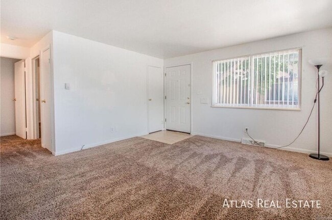 Building Photo - 4576 Everett Ct