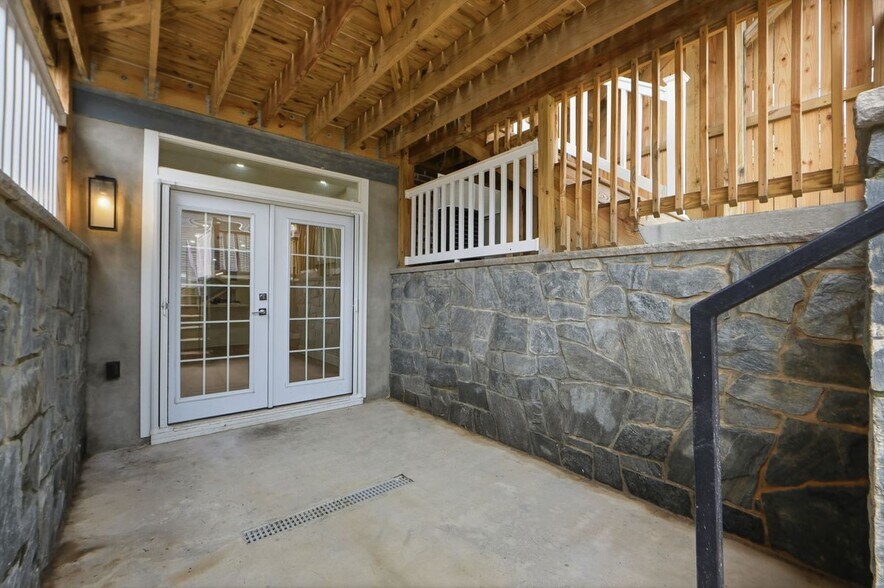Building Photo - 3620 13th St NW