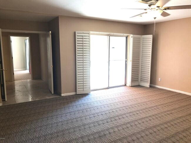 Building Photo - 12018 N Hayden Rd