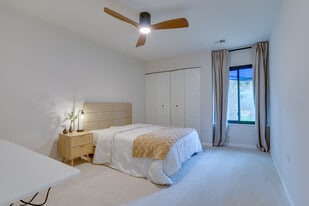 Building Photo - 7917 Schuyler Ct