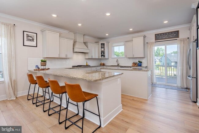 Building Photo - 7312 Red Pond Ct